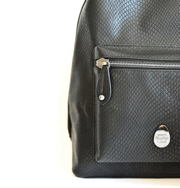 baby and mum with hartland croc and pods baby changing bag