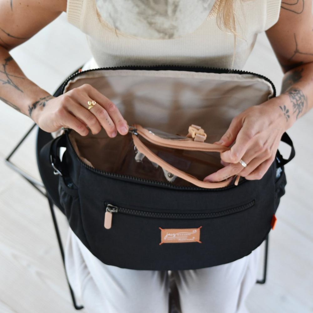 inside pacasling bag