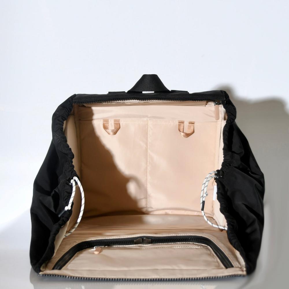 inner view jacapod backpack