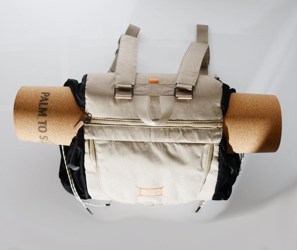 yoga mat in jacapod backpack sesame