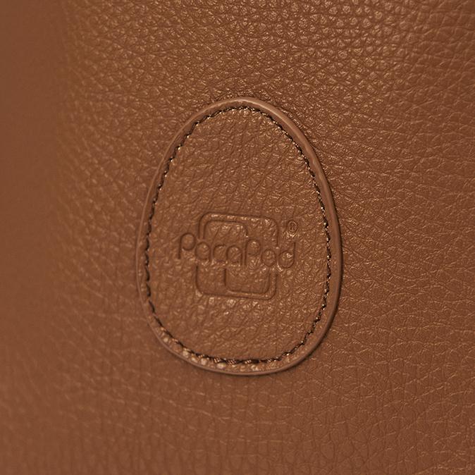 Close up on the PacaPod branding on the front of the bag