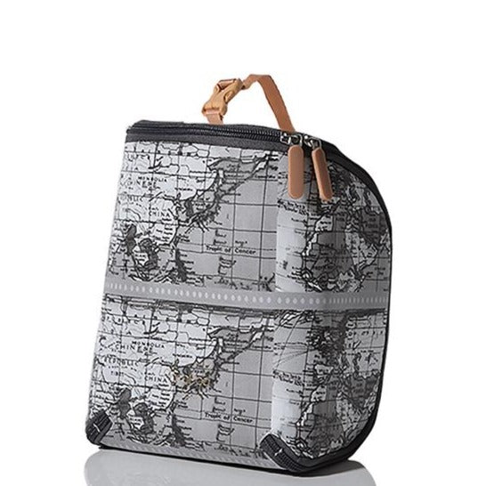 PacaPod Black and grey mono map print Feeder pod zipped up